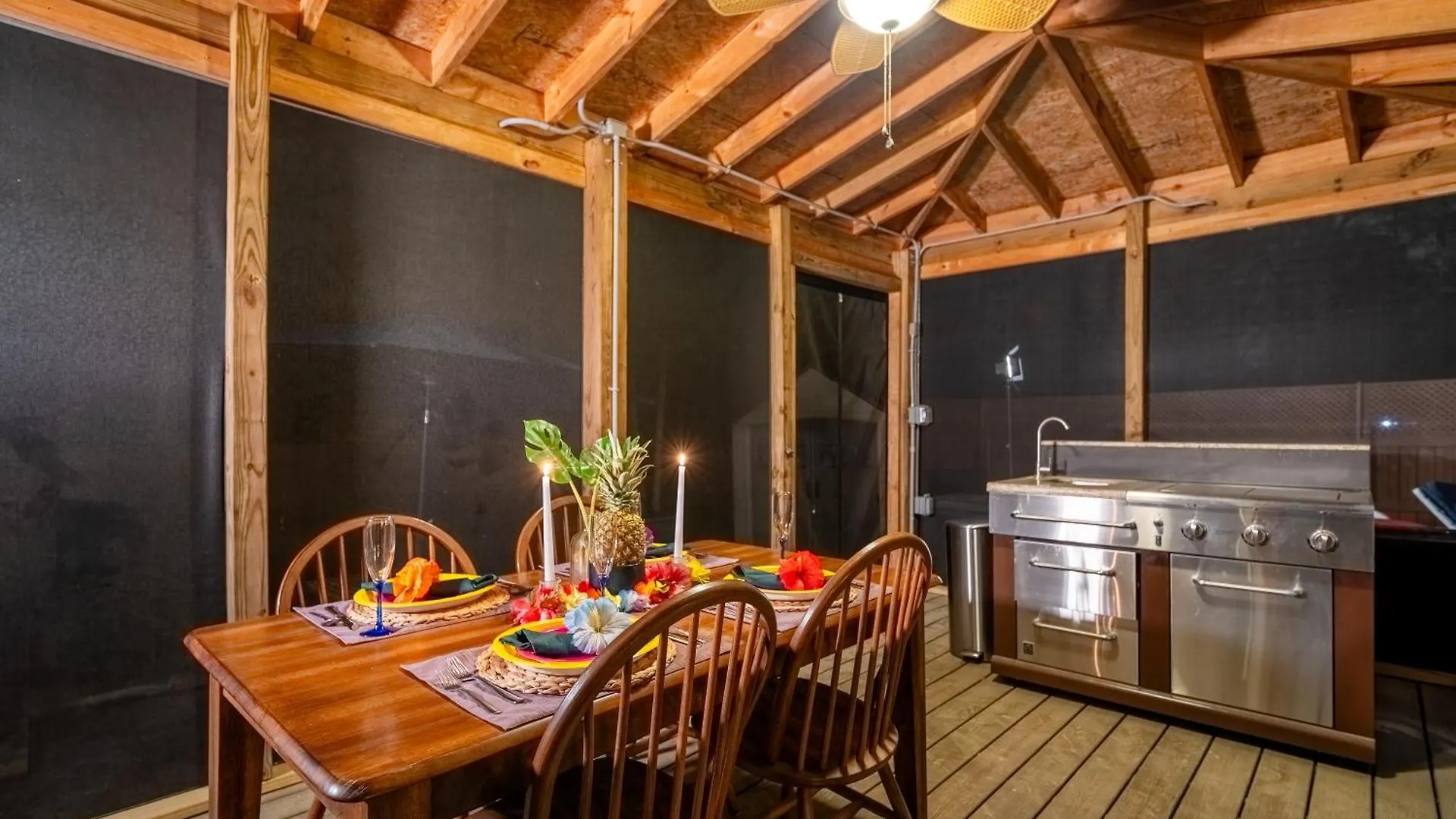 Tiki Hut, Bar, Kitchenette, Grill, Firepit At Pool Lägenhet Charlotte